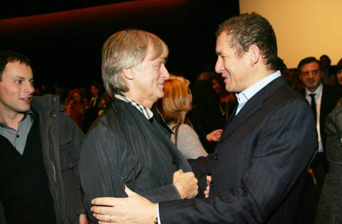 Dave (62 ans) et Dany Boon assistent à la première du film Mon meilleur ami à Paris en 2006