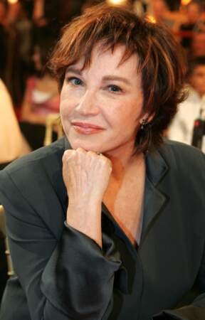 Marlène Jobert (65 ans) durant l'émission Le plus grand cabaret du monde en 2005