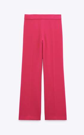 Pantalon long et fluide fuchsia Zara, 39,95 euros