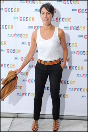 En 2011, Alessandra Sublet (35 ans) lors de la conférence de presse de rentrée du groupe France Télévisions. Elle prend les rênes du talk-show C à vous sur France 5