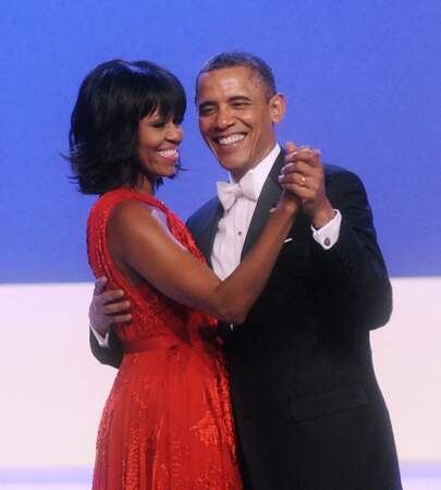 Barack Obama et Michelle Obama dansent ensemble lors du bal d'investiture au Walter Washington Convention (2013)