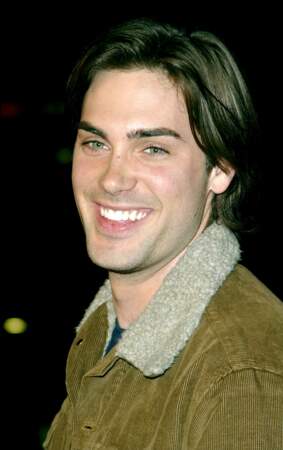 En 2003, Drew Fuller (23 ans) incarne Chris Halliwell dans la série télévisiée Charmed