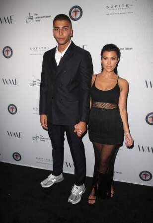 Kourtney Kardashian rencontre l'ex-boxeur Younes Bendjima lors d'une soirée de la Fashion Week de Paris en 2016. Le couple se sépare en 2018 avant de se remettre ensemble