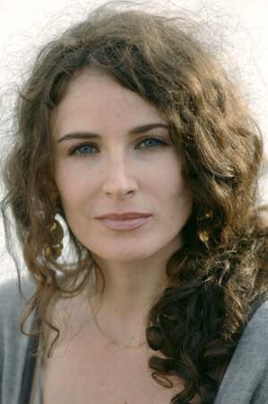 En 2008, elle a 35 ans quand elle participe à l'adaptation télévisée du roman de Marc Lévy Où es-tu ?