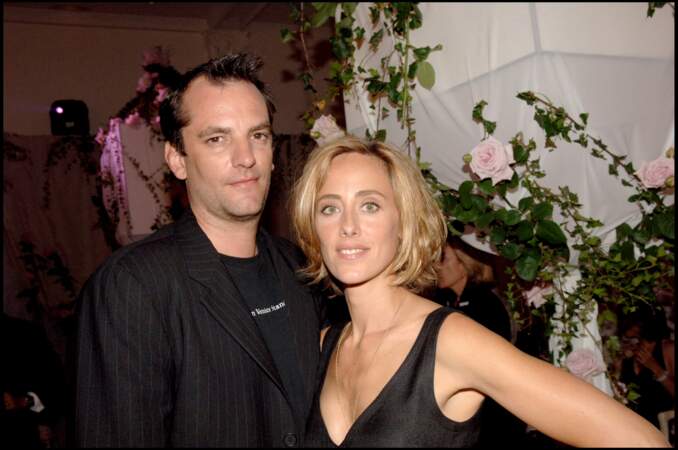 Kim Raver a craqué pour le réalisateur français Manu Boyer à New York en 2000. Ils sont aujourd'hui mariés et parents de deux enfants