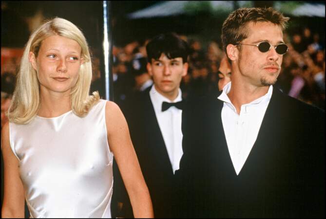 Brad Pitt et Gwyneth Paltrow, le couple s'est formé en 1994 après s'être rencontré sur le tournage du film Se7en, ils se fiancent en 1996 et se séparent en 1997.