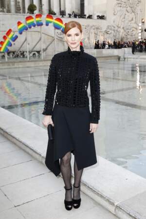 L'actrice américaine Sarah Rafferty lors du défilé Akris pendant la Fashion Week de Paris 2022