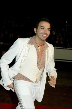Kamel Ouali, lors des NRJ Music Awards à Cannes en 2004. Il est l'un des professeurs de danse les plus emblématiques de la Star Academy où il officie durant les 8 premières saisons
