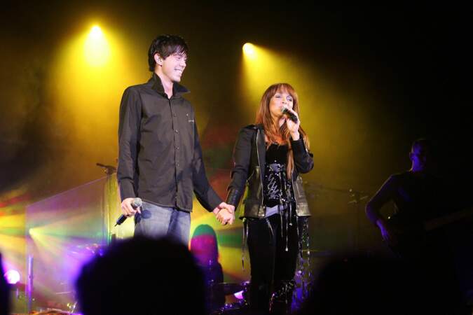 Le 30 mars 2007, il interprète Vivo per lei en duo avec Hélène Ségara lors de la première date de tournée de la chanteuse. C'est la dernière fois qu'il monte sur scène.