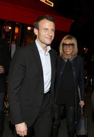 En 2016, Emmanuel Macron annonce sa candidature à la présidentielle et le couple ne manque pas l'occasion de fêter la nouvelle