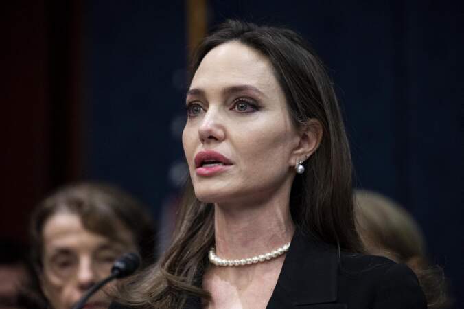 La star de cinéma Angelina Jolie est célibataire depuis sa séparation avec Brad Pitt