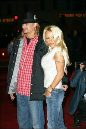 En 2006, Kid Rock et Pamela Anderson finissent par se marier à Saint-Tropez durant l'été.