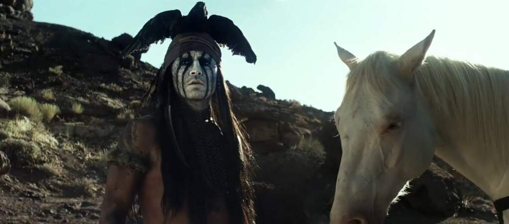 The Lone Ranger sort en 2013. Johnny Depp (50 ans) incarne Tonto, un guerrier indien. 
