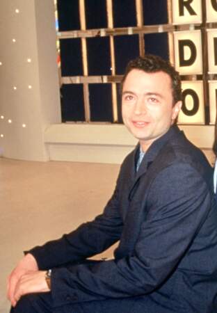 Olivier Chiabodo présente La roue de la fortune de 1995 à 1997. 