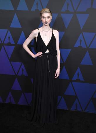 Elizabeth Debicki en robe cut out noire aux Academy Of Motion Picture Arts And Sciences' 10th Annual Governors Awards en 2018