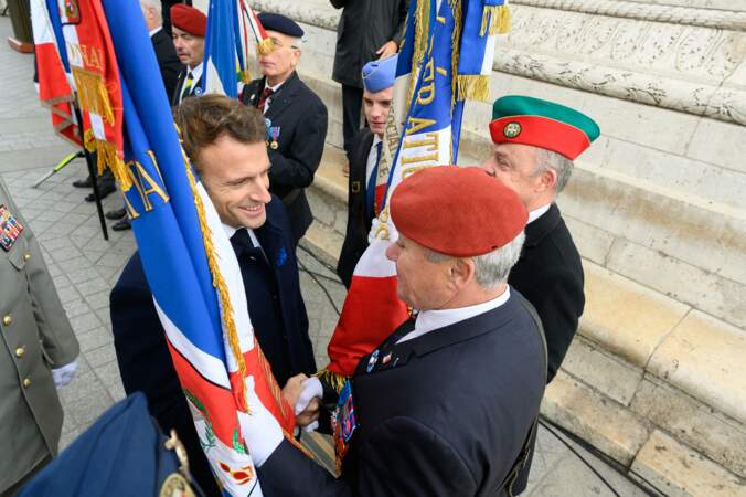 Cérémonie commémorative du 11-Novembre : le président Emmanuel Macron sous l'Arc de Triomphe