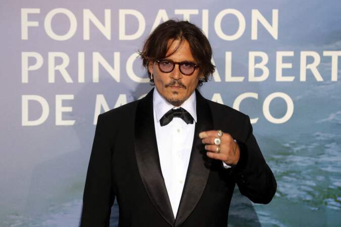 En tout, Johnny Depp posséderait 200 oeuvres d'art