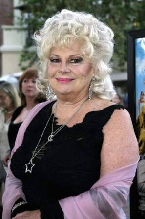 Renée Taylor joue Sylvia Fine, la mère de Fran, dans la série Une nounou d’enfer. Elle avait 60 ans.