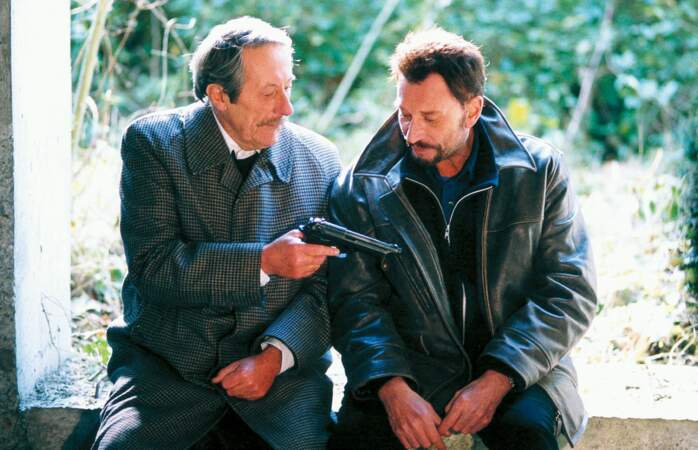 Également en 2003, Johnny interprète un gangster usé et vieillissant dans L'Homme du train, un film de Patrice Leconte dont il partage la vedette avec Jean Rochefort. Sa prestation lui vaut le prix Jean-Gabin.