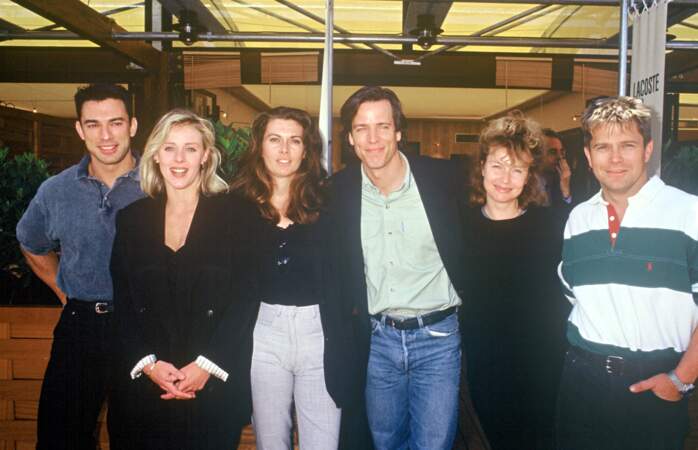 La série Les Filles d'à côté a été diffusée de 1993 à 1995. Plusieurs années après son arrêt, découvrez ce que sont devenus les acteurs