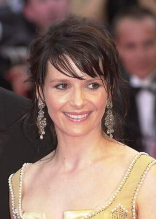 En 2001, l'actrice de 37 ans est nommée au César de la meilleure actrice grâce à son rôle dans La Veuve de Saint-Pierre de Patrice Leconte. 