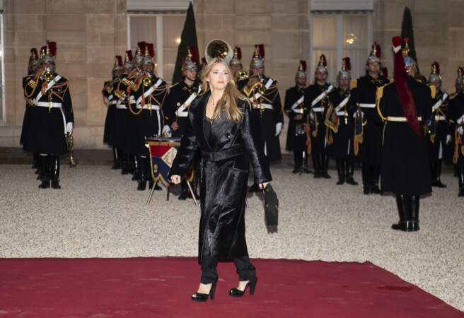 La même année, Hélène Rollès (53 ans) va dîner avec le président Chinois au Palais de l'Élysée à Paris