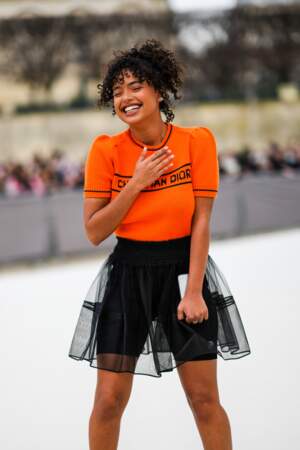 Paola Locatelli en jupe transparente au défilé Dior