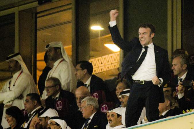 Emmanuel Macron dans les tribunes de France - Argentine