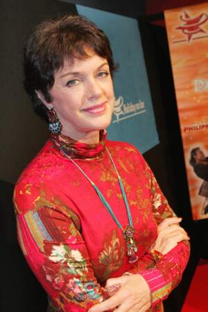 L'année 2005 est marquée par sa rupture avec Cris Campion. En parallèle, l'actrice de 58 ans joue dans le téléfilm Une vie en retour.