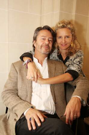 Depuis 2007, Thibault de Montalembert partage sa vie avec Hélène Babu. Ils se sont mariés en 2014. Le comédien a un fils, Névil, né d'une précédente union. 