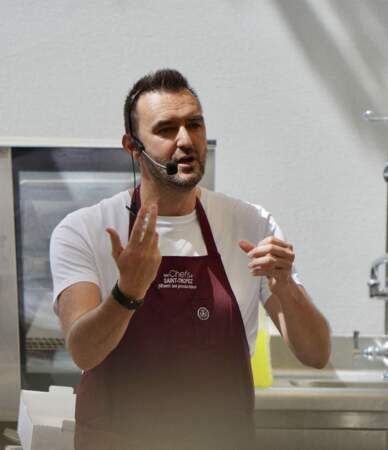 Le célèbre cuisinier Cyril Lignac se positionne à la 13ème place.