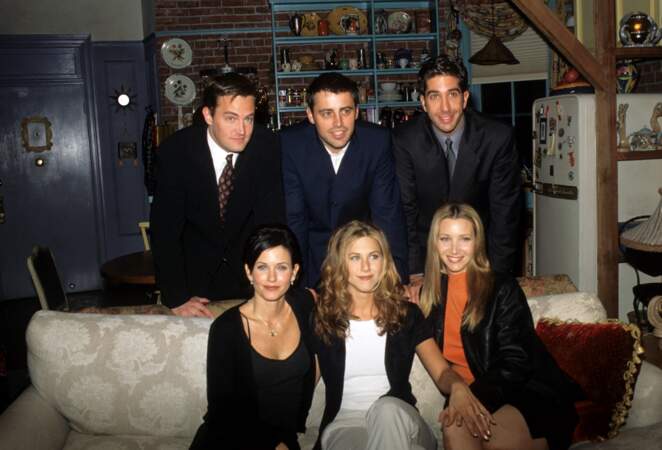 La série Friends est diffusée de 1994 à 2004. En 1997 Courteney a 33 ans. 