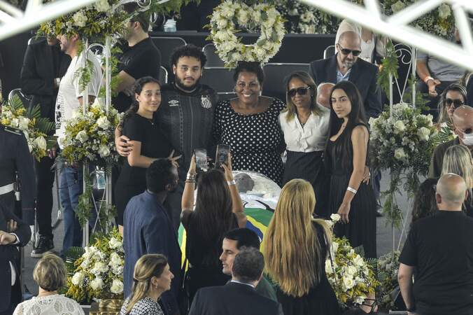 La famille de Pelé réunie à l'hommage