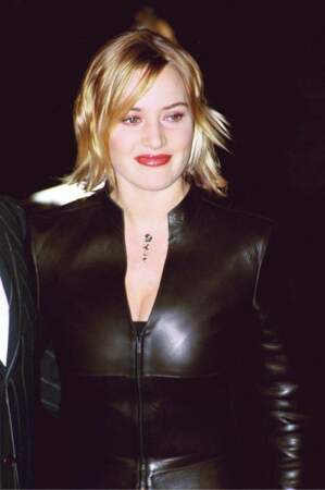 Le 12 octobre 2000, ils ont une fille Mia Honey. Kate a 25 ans.