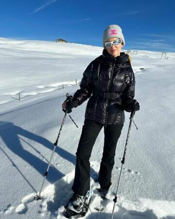 Chiara Ferragni en tenue de ski