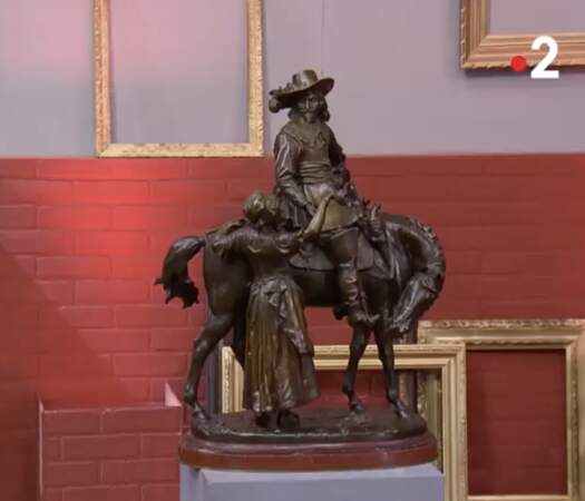 L'antiquaire Paul Azzopardi a déboursé 7 500 euros pour cette statue de d'Artagnan en bronze sur un cheval