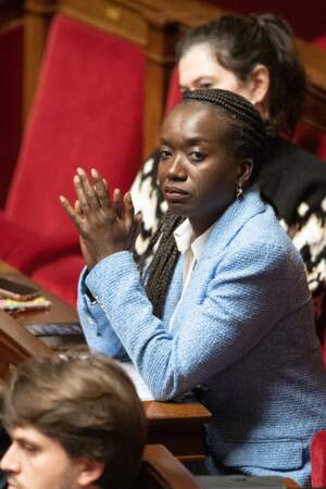 La députée Nadège Abomangoli percevrait  un salaire, en moyenne, de 7 000 € brut.