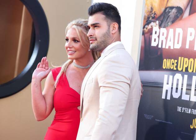 Le 13 septembre 2021, Britney Spears annonce via son compte Instagram ses fiançailles avec Sam Asghari.