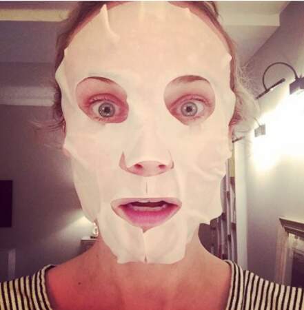 Diane Kruger est fan des masques en tissu pour une belle peau 