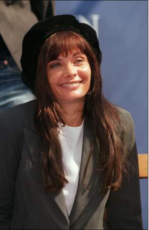 En 2000, elle est âgée de 38 ans. Sous la direction de sa mère Nadine Trintignant, elle a le rôle d'une militante du droit à l'avortement dans le téléfilm Victoire ou la Douleur des femmes. La même année, elle est membre du jury du Festival du cinéma américain de Deauville.