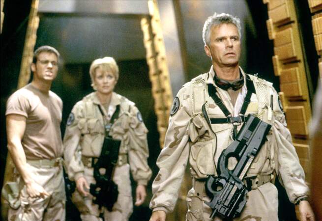 Richard Dean Anderson interprétait le colonel Jack O'Neill, dans Stargate SG-1, il a quitté la série pour pouvoir s'occuper de sa fille Wylie Quinn, née en 1998.