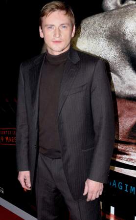 Benoît Magimel (31 ans) enchaîne en 2005 avec le thriller Trouble.