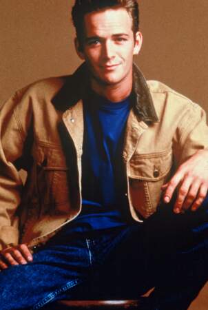 En 1995, à 29 ans, le comédien quitte la série Beverly Hills 90210 afin de privilégier le grand écran. 