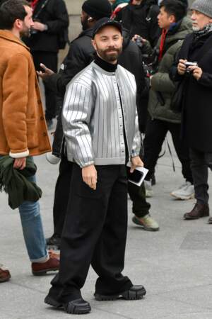 Wookid au défilé Louis Vuitton prêt-à-porter automne-hiver 2023/2024 lors de la Fashion Week de Paris le 6 mars 2023
