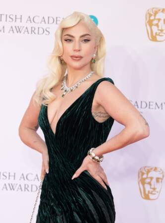 Lady Gaga a de son côté été violée à l'âge de 19 ans. En 2016, elle avait chanté Til It Happens To You avec des victimes d’agressions sexuelles lors de la cérémonie des Oscars.