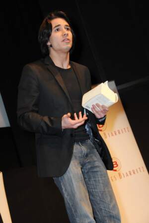 Jérémy Ferrari faisait partie des premiers comiques à faire ses débuts dans l'émission.