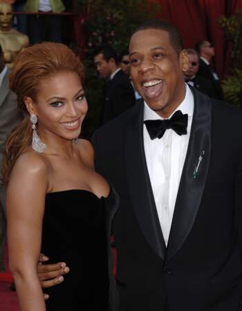 En 2005, Beyoncé et Jay Z font leurs débuts sur le tapis rouge aux MTV VMAs à Miami, et remportent chacun un prix.
