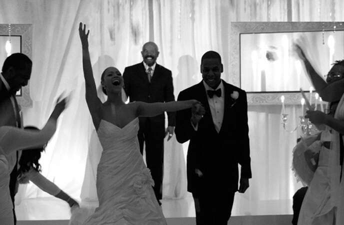 15 ans de mariage et 19 ans de vie de couple : quel est le secret du bonheur de Jay Z et Beyoncé ? Retour sur leur histoire d'amour. 