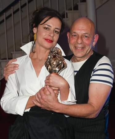 Valérie Lesort remporte le Molière de la mise en scène - théâtre public pour Le Bourgeois Gentilhomme lors de la 34ème cérémonie des Molières au théâtre de Paris