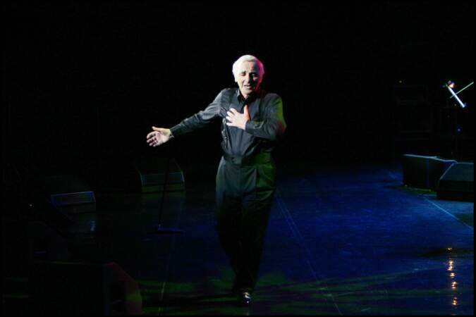 En 2005, Charles Aznavour amorce une tournée d’adieu nord-américaine. Il a 81 ans